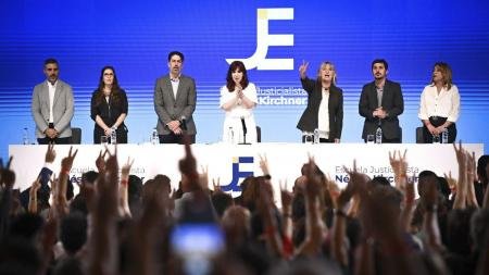 ‘Estamos haciendo todos los esfuerzos hasta último minuto para que Cristina sea candidata’