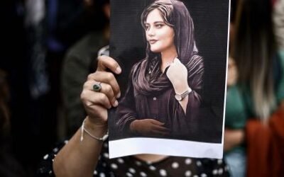 ONGs denuncian que Irán impide la conmemoración a un año de la muerte de Mahsa Amini