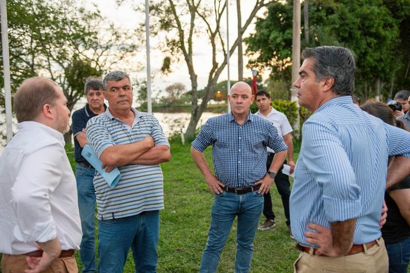Capitanich supervisó obras de desagües cloacales y recorrió la zona de la defensa – Las noticias más importantes de Chaco