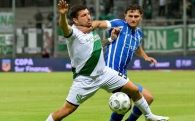 Godoy Cruz le ganó desde los penales a Banfield y clasificó a semifinales