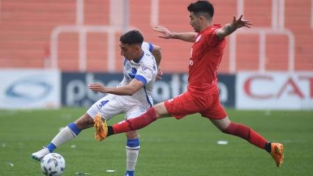 Godoy Cruz le gana a Belgrano en Córdoba