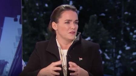 La presidenta de Hungría presentó su dimisión, tras otorgar un indulto en un caso de abuso de menores