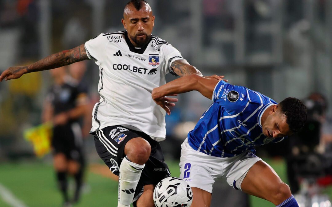 Godoy Cruz no pudo quebrar a Colo Colo y fue eliminado