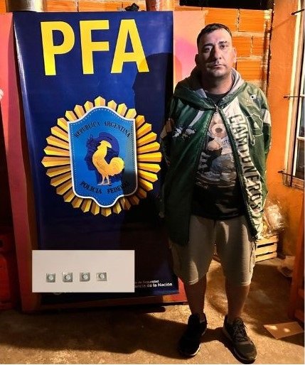 Amenazó a Milei en X y terminó preso: «Me voy a tomar un Rivotril y darle un tiro en la cabeza»