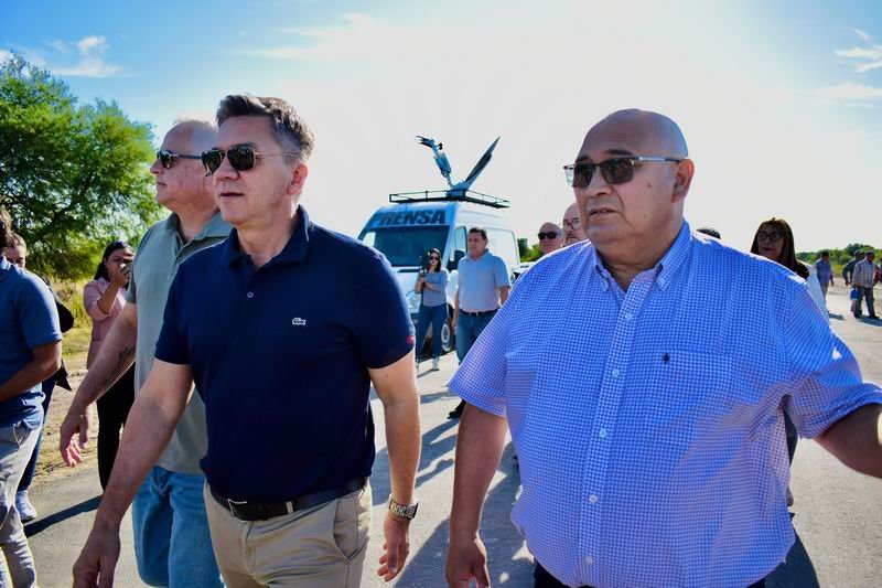 Zdero inició la pavimentación de la ruta 13 que conectará Cote Lai con Charadai