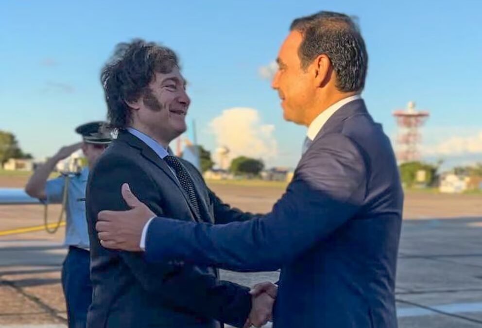 Corrientes: La Libertad Avanza se acerca a un acuerdo con Gustavo Valdés y crece la tensión en el peronismo