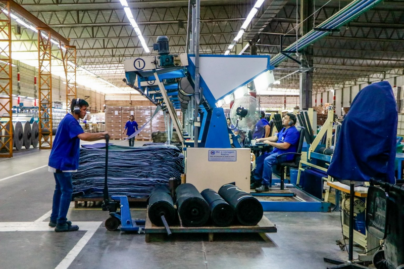 En mayo se perdió más de 500 empleos privados y van cuatro meses de caídas