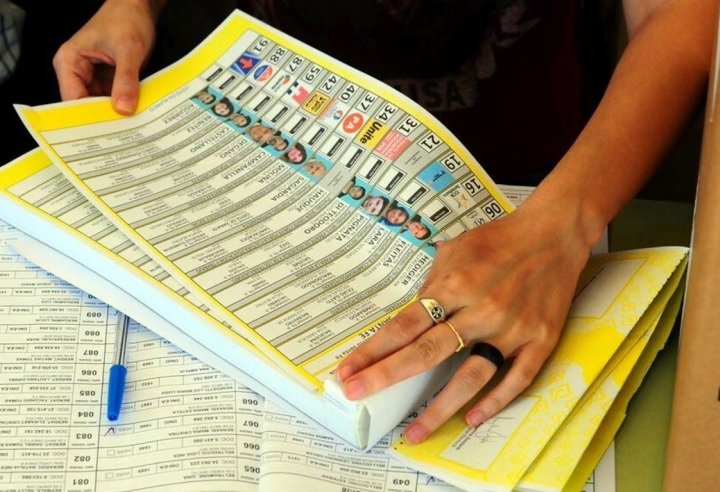 Las fuerzas políticas definen sus estrategias rumbo al 26 de octubre