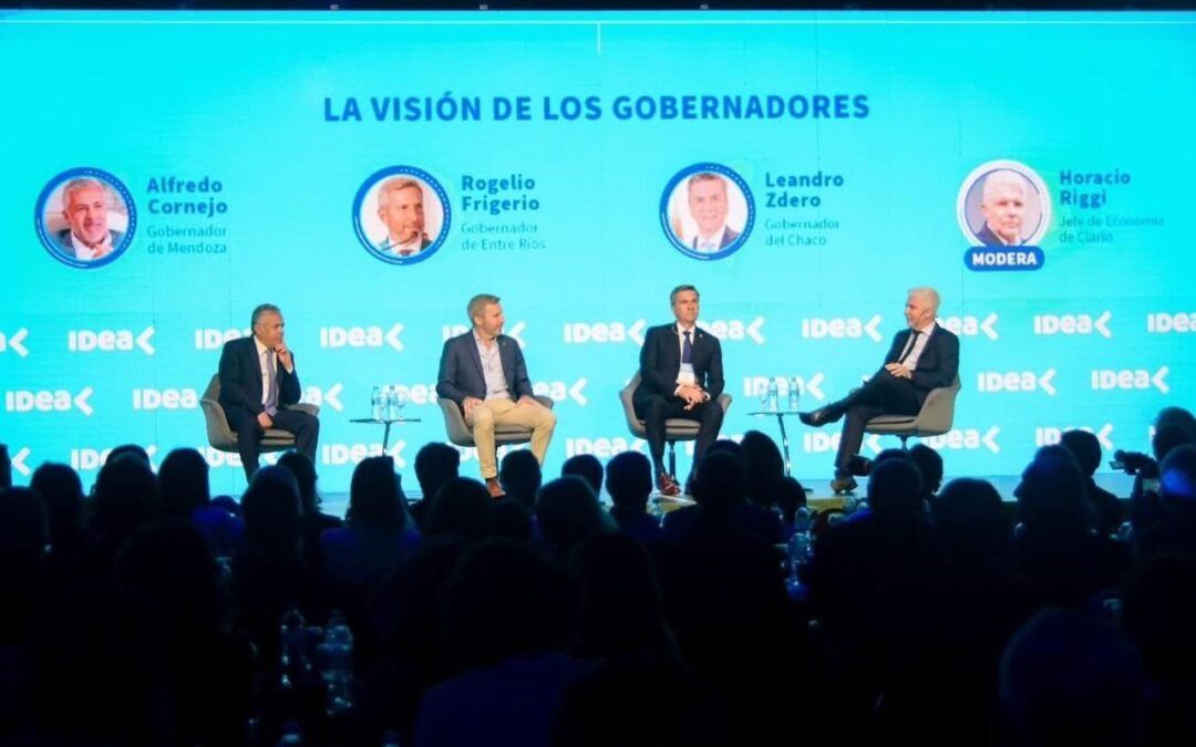 Zdero expuso en el Coloquio IDEA: «El federalismo se construye entre todos y unidos»
