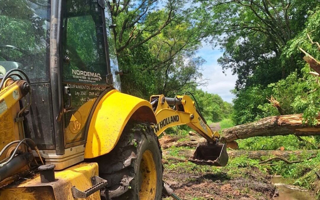 Vialidad Provincial trabaja en Colonia Benítez, tras el temporal